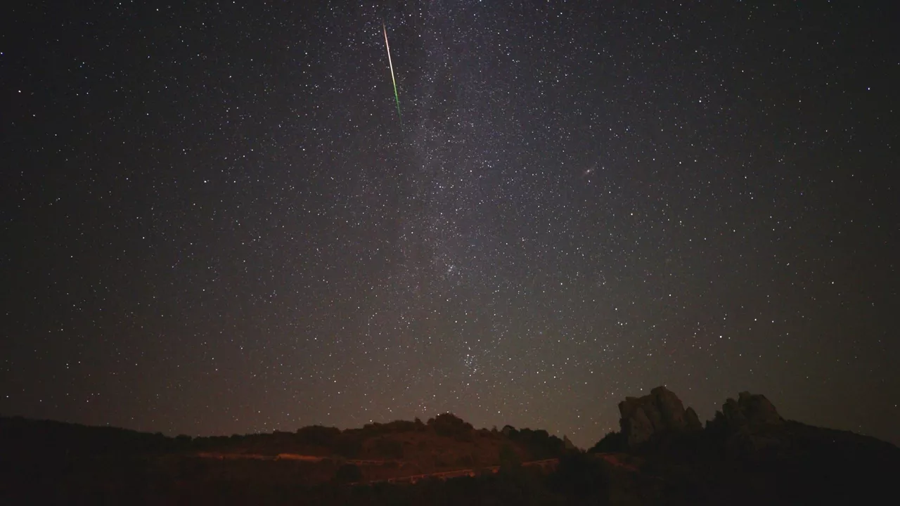 PERTSEIDAK PERSEIDAS JAVIER DAVILA