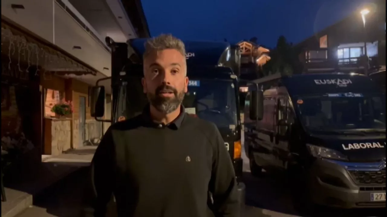 20240818220324_ion-lazkano_