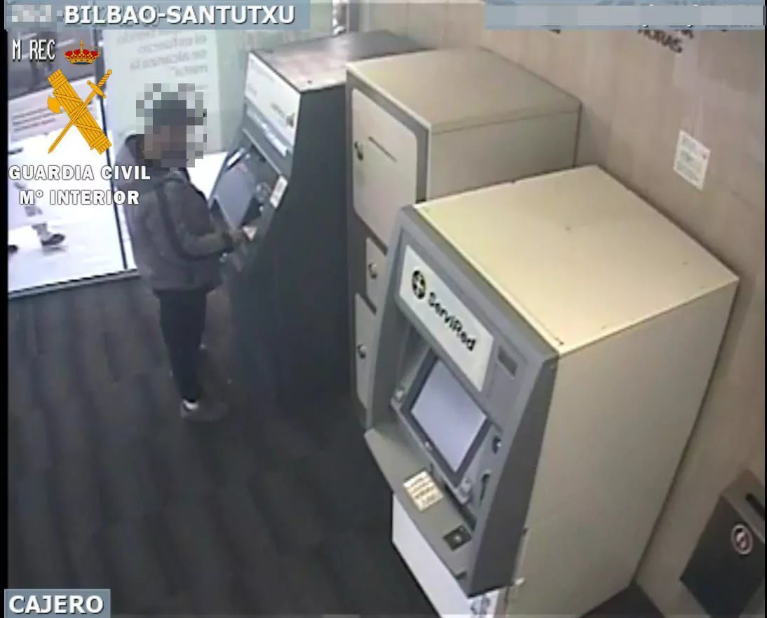 Guardia Civil Operación Dog Fake 1