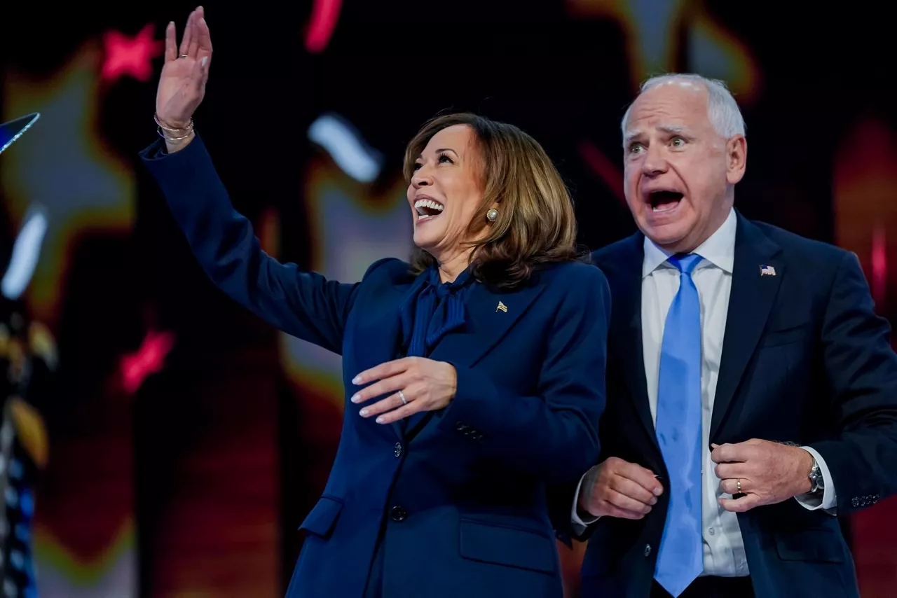 Kamala-Harris-Tim-Walz-efe