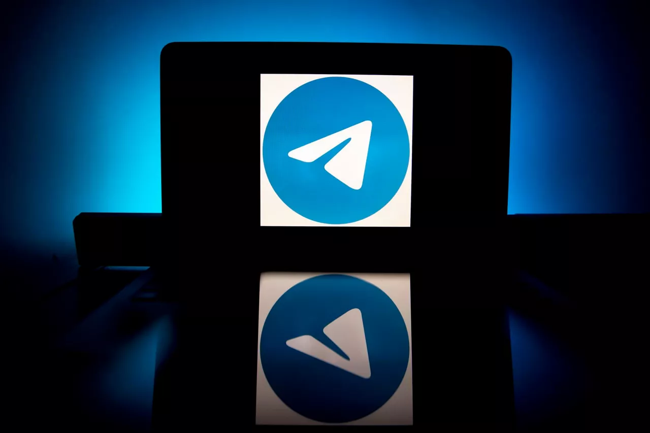 telegram logoa efe