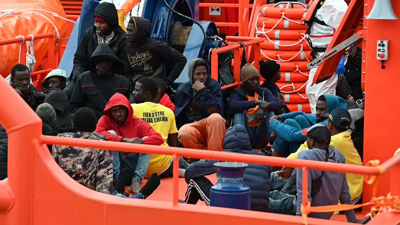 20240828175355_migrantes-a-bordo-de-cruz-roja_