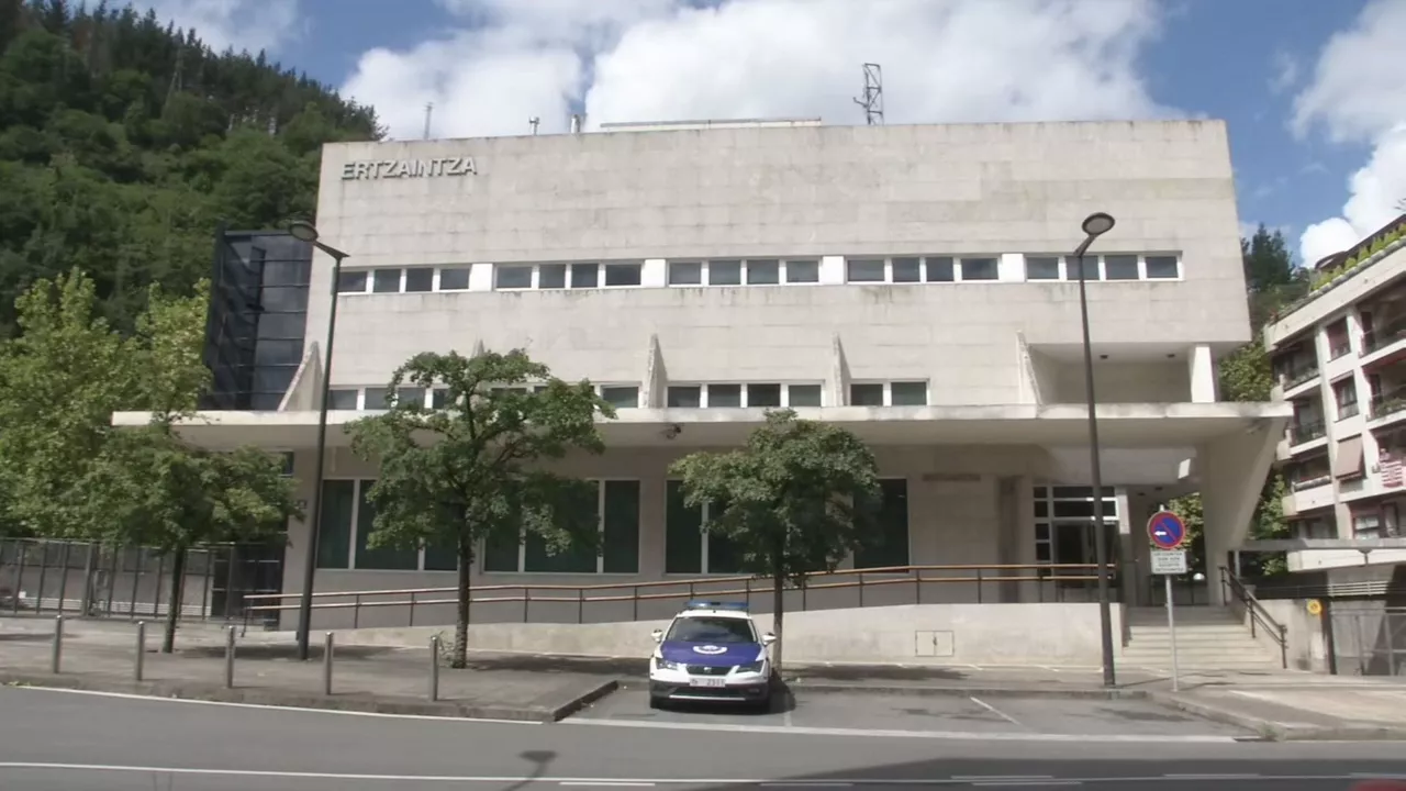bergarako ertzain etxea eitb media