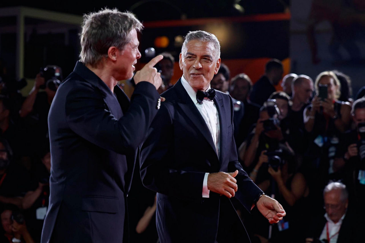 brad pitt eta george cloney veneziako mostran efe