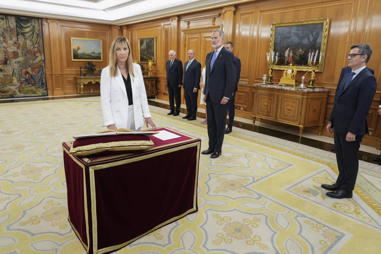 isabel perello jura cargo efe