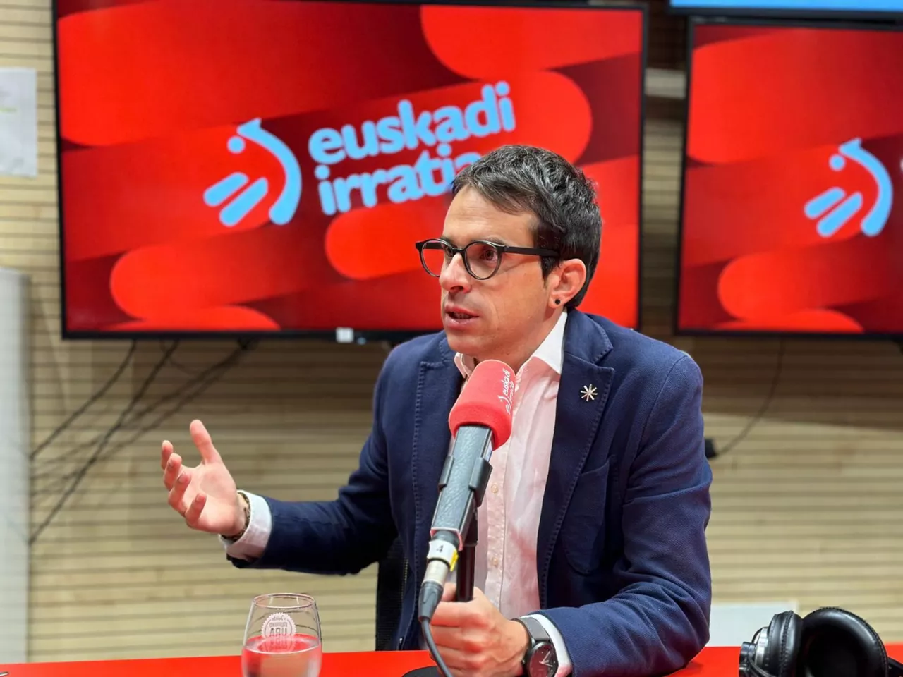 pello otxandiano euskadi irratia