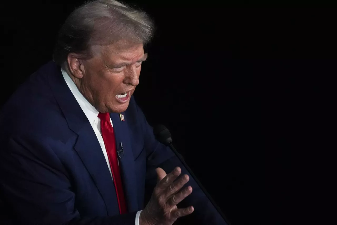 trump-acalorado debatea-efe