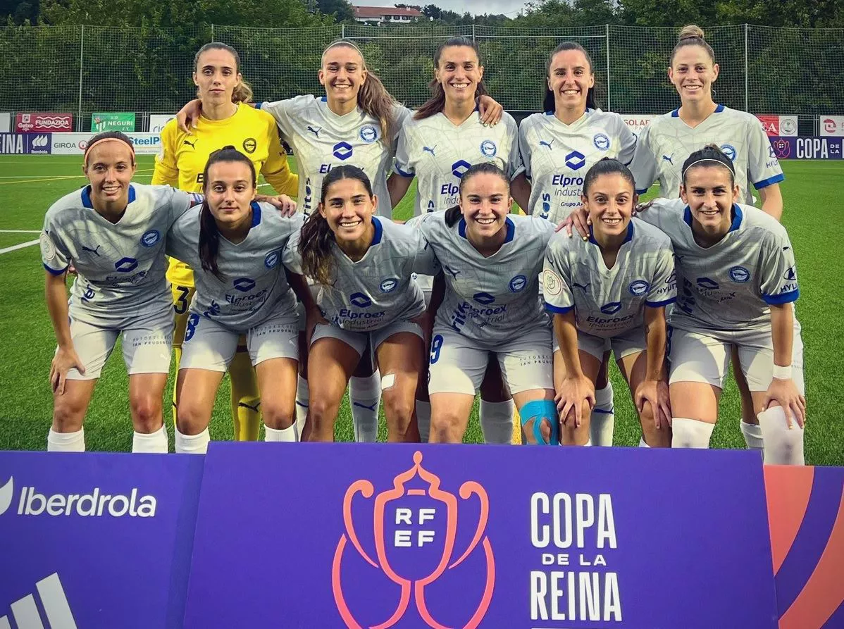 Alavesen hasierako hamaikakoa, Boluen jokatutako kanporaketan. Argazkia: Alaves.