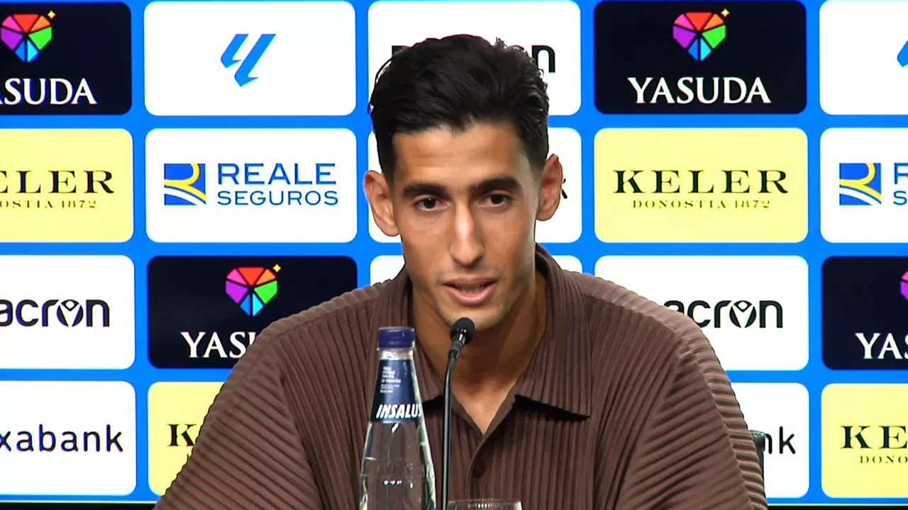 20240912183323_nayef-aguerd_