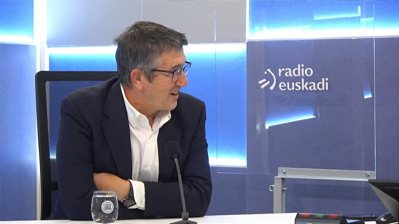 Patxi López (PSOE) en Radio Euskadi