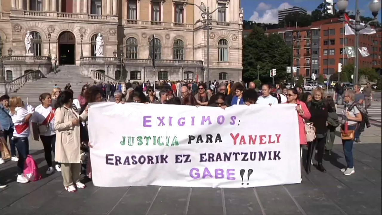 20240913181041_concentracion-yanely-bilbao_