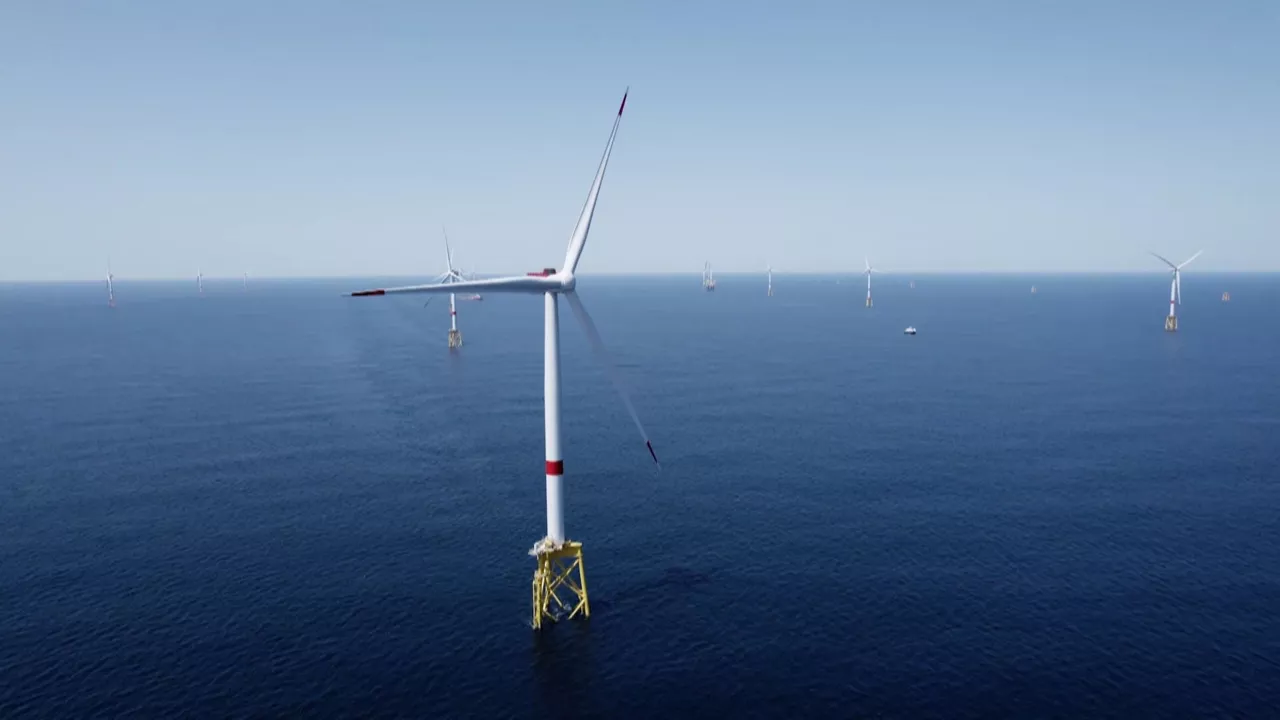 20240919201443_parque-eolico-marino-iberdrola-bretana_