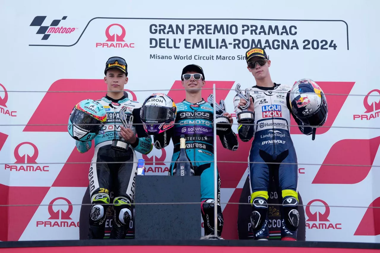 David Alonso, Angel Piqueras eta Collin Veijer, podiumean. Argazkia: EFE