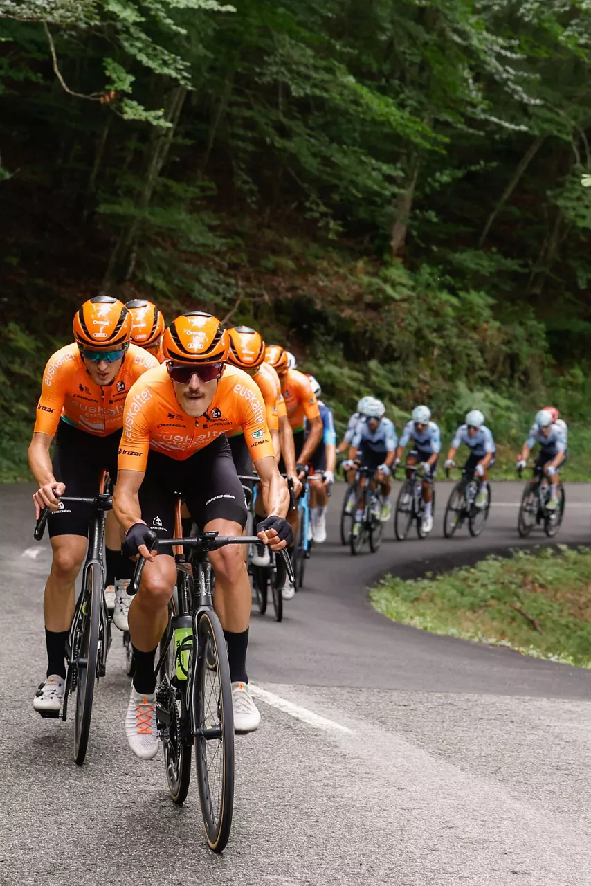 Euskaltel-Euskadi eta Laboral Kutxa Italian eta Belgikan egongo dira aste honetan. Argazkia: EFE.