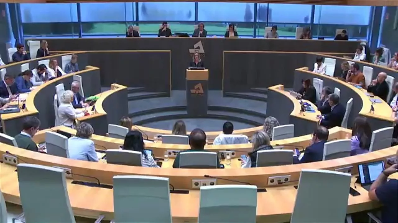 pleno-politica-general-juntas-generales-gipuzkoa-eitb