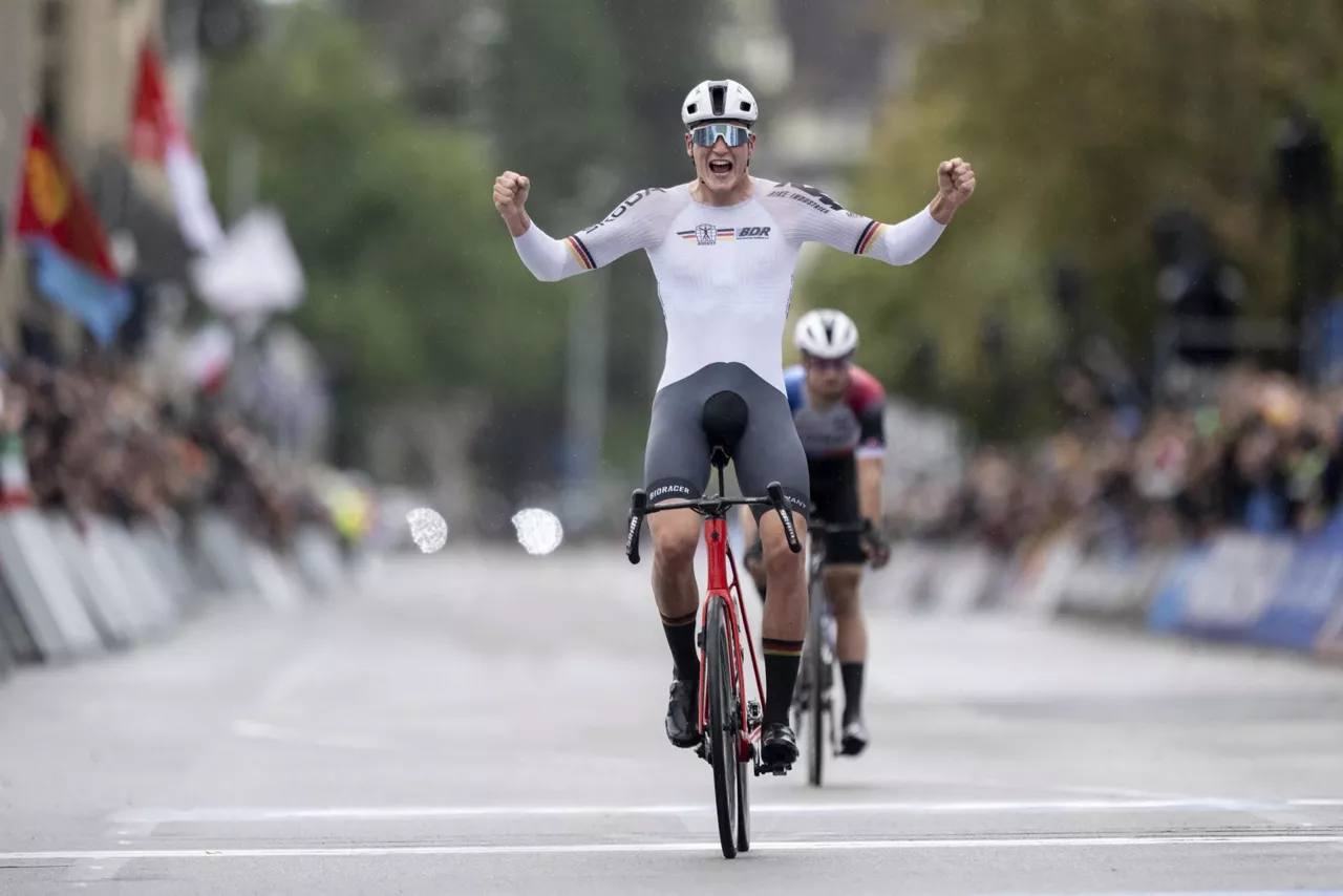 Niklas Behrensek eskuratu du urrezko domina, Munduko Txapelketan. Argazkia: EFE.