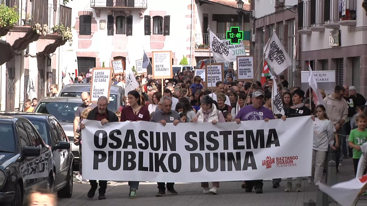 20240929160007_elizondo-manifestazioa-sendagilea_