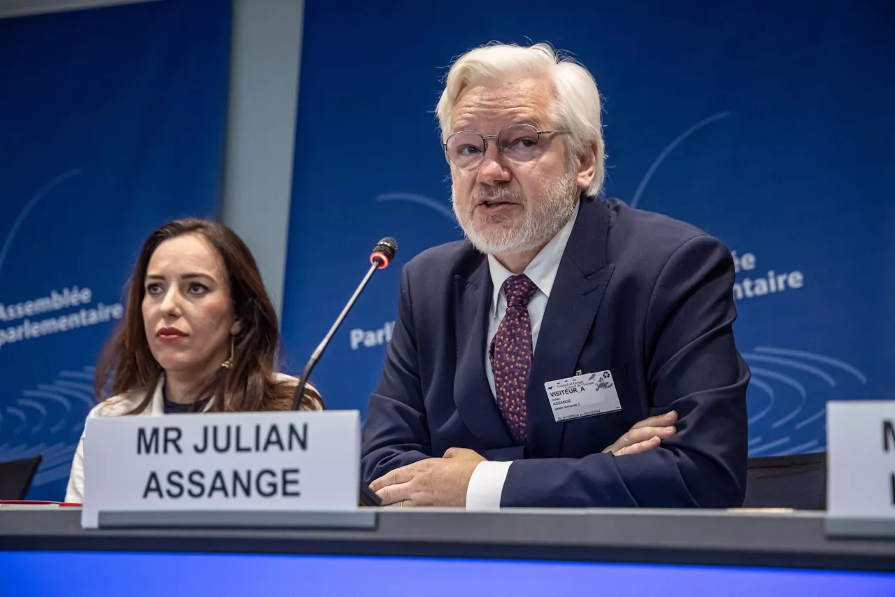 assange