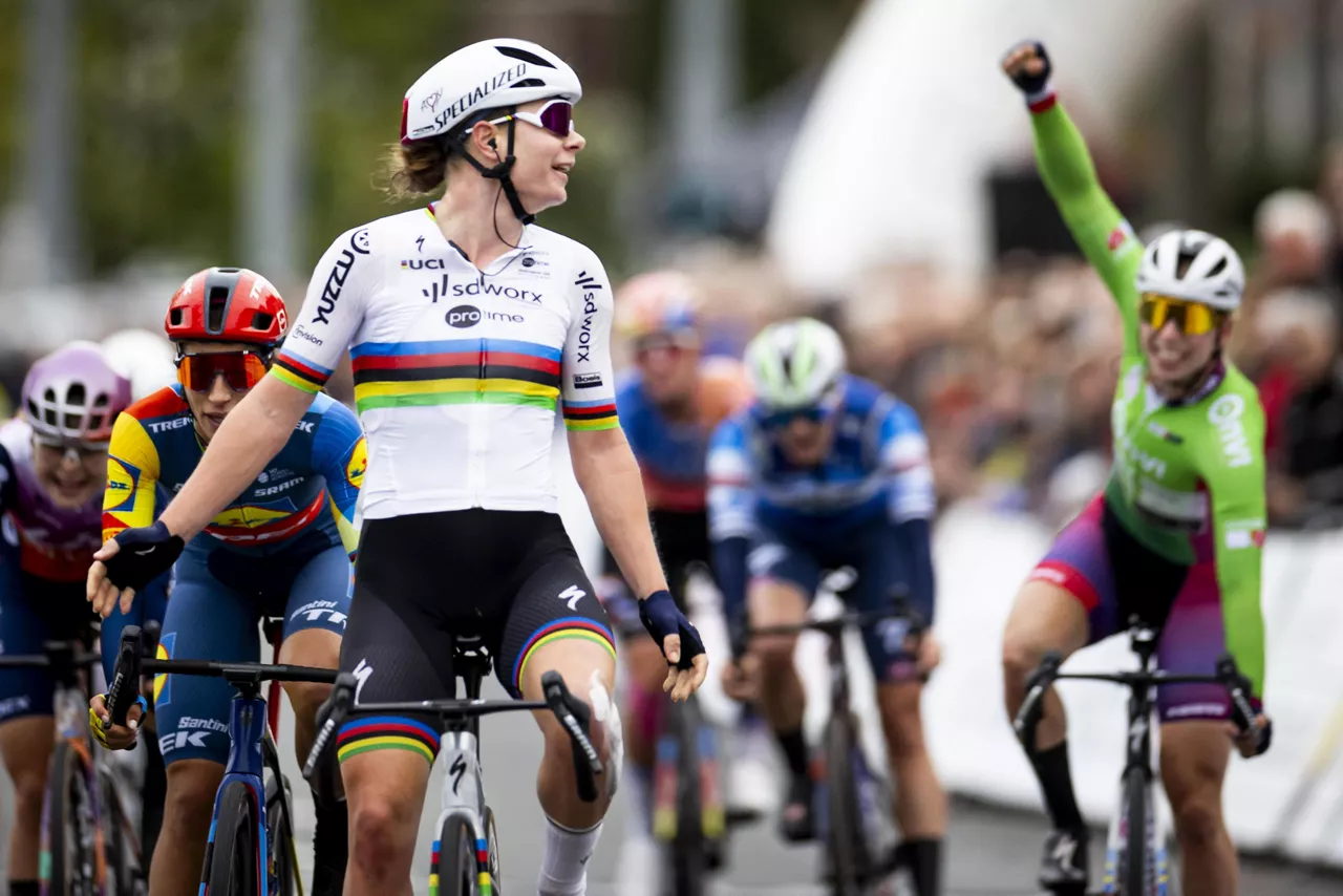 Lotte Kopecky, garaile Simac Ladies Tourrean. Argazkia: EFE