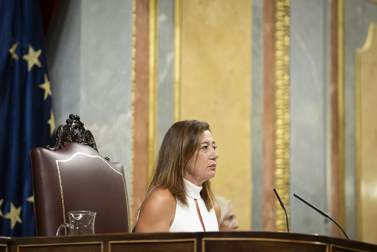 francina-armengol- presidenta congreso kongresua