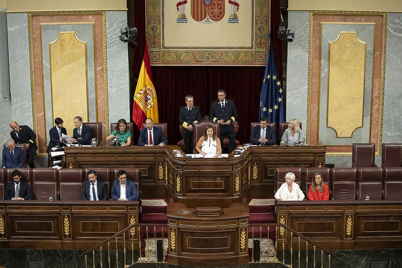 mesa-congreso-armengol-congreso-diputados