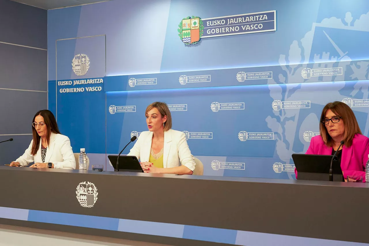 begoña-pedrosa-maria-ubarretxzena-amaia-barredo-gobierno-vasco-eusko-jaurlaritza-efe