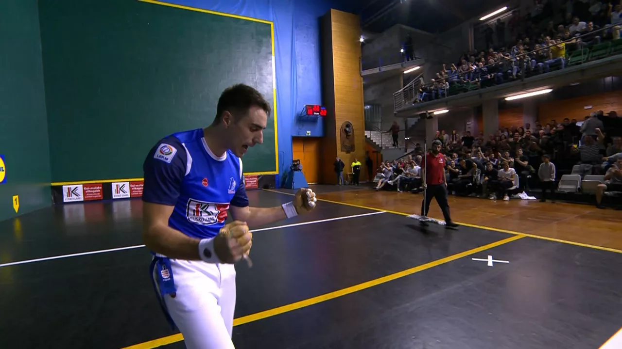 20241019002956_peio-etxeberria_