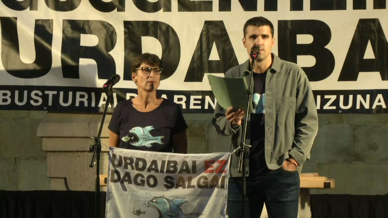 20241019204246_urdaibai-ez-dago-salgai-manifestazio-bukaera_