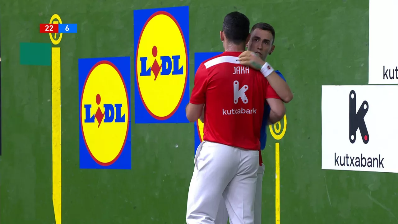 20241019213258_erik-jaka_