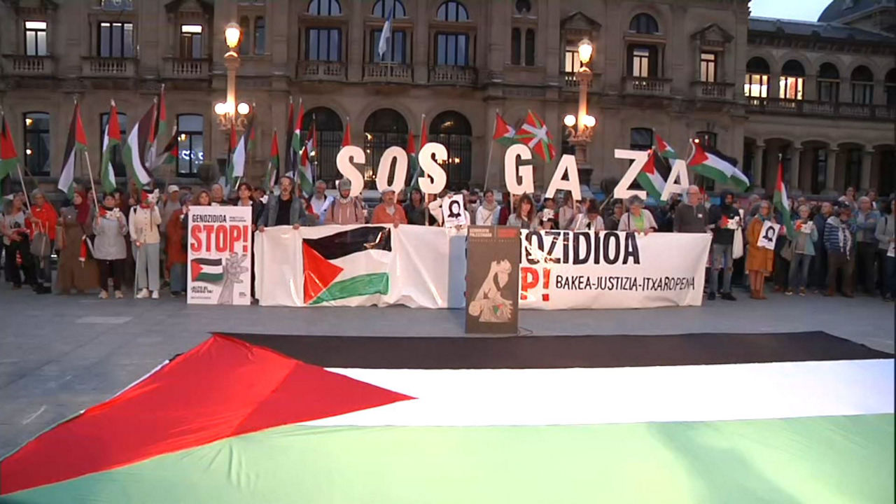 20241021200409_gaza-palestina-israel-concentracion-san-sebastian-donostia_