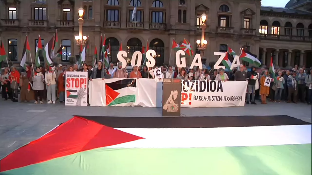 20241021200409_gaza-palestina-israel-concentracion-san-sebastian-donostia_