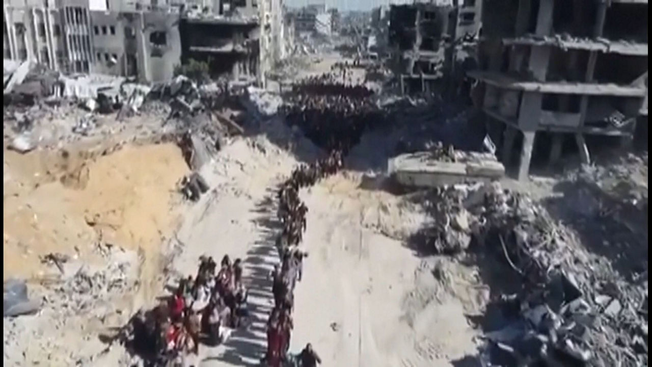 20241022203501_norte-de-gaza-regugiados-huida_