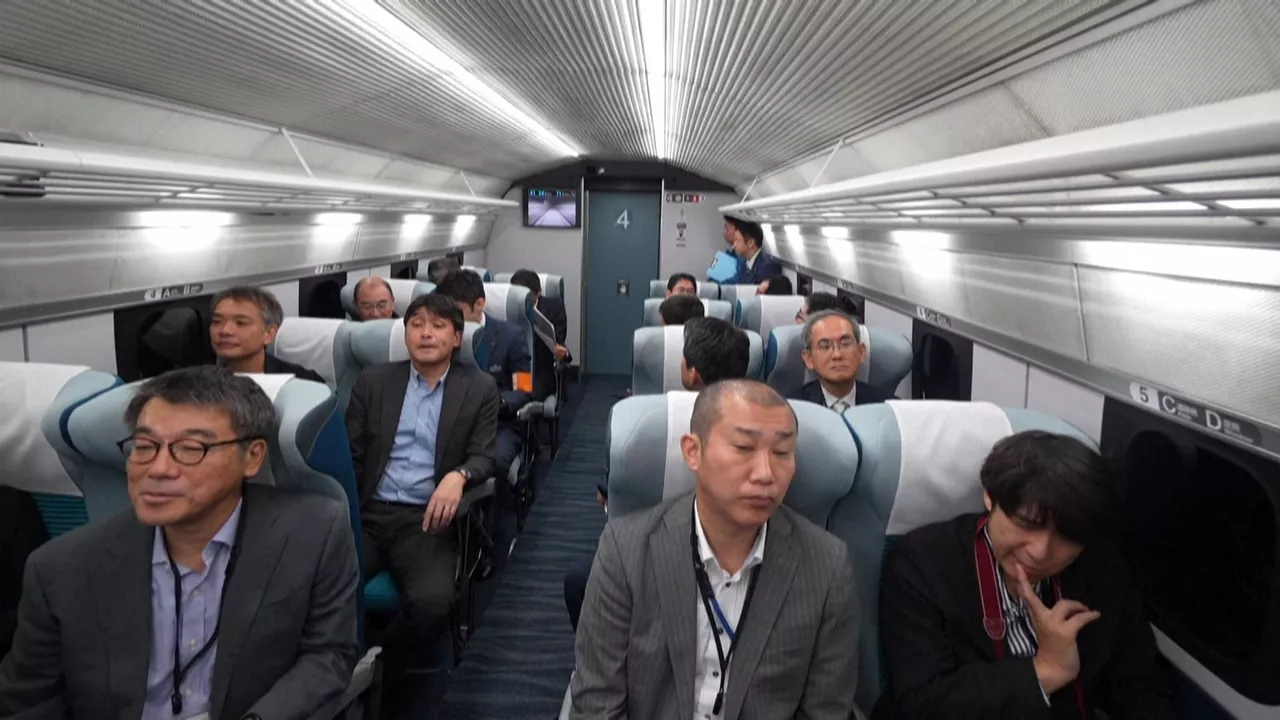20241023122116_tren-japon_