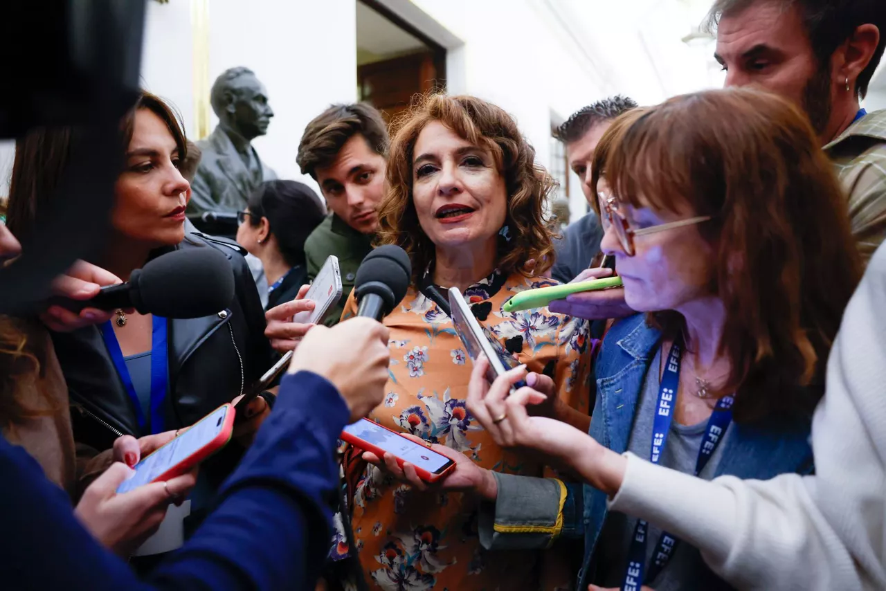 Maria-Jesus-Montero-ministra-Hacienda-efe