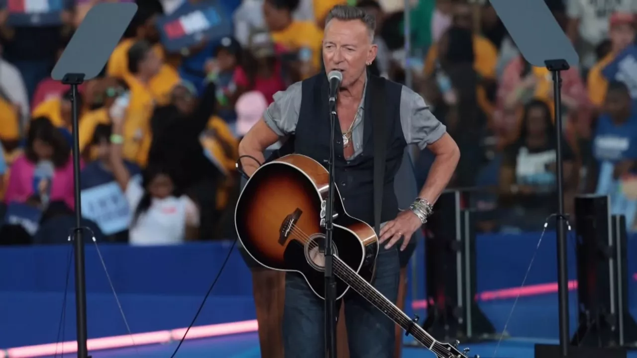 20241025085852_bruce-springsteen_