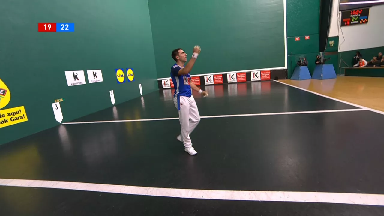 20241026202252_peio-etxeberria_