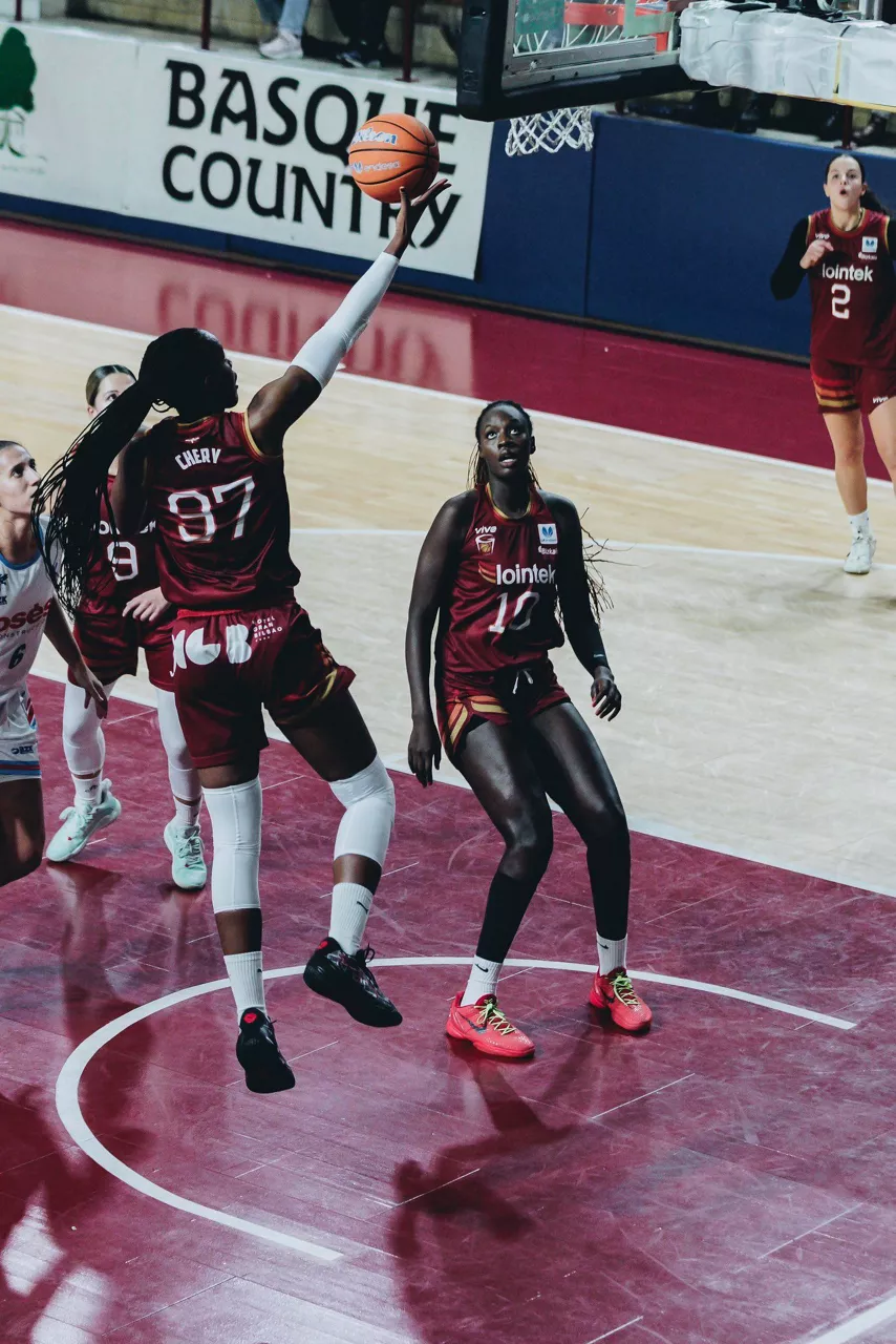 Lointek Gernika eta Ardoiren arteko partidako argazkia. Irudia: Lointek Gernika (@GKesb)