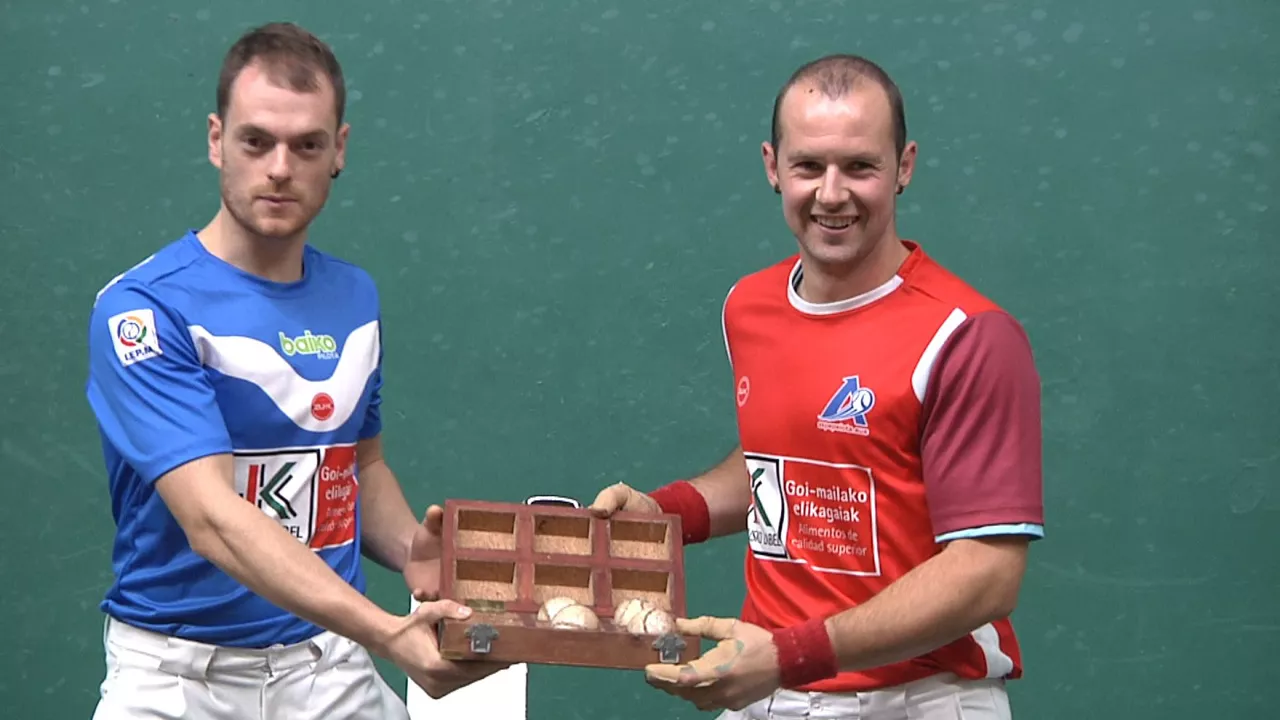 20241030183610_elordi-eta-laso-material-hautaketan_