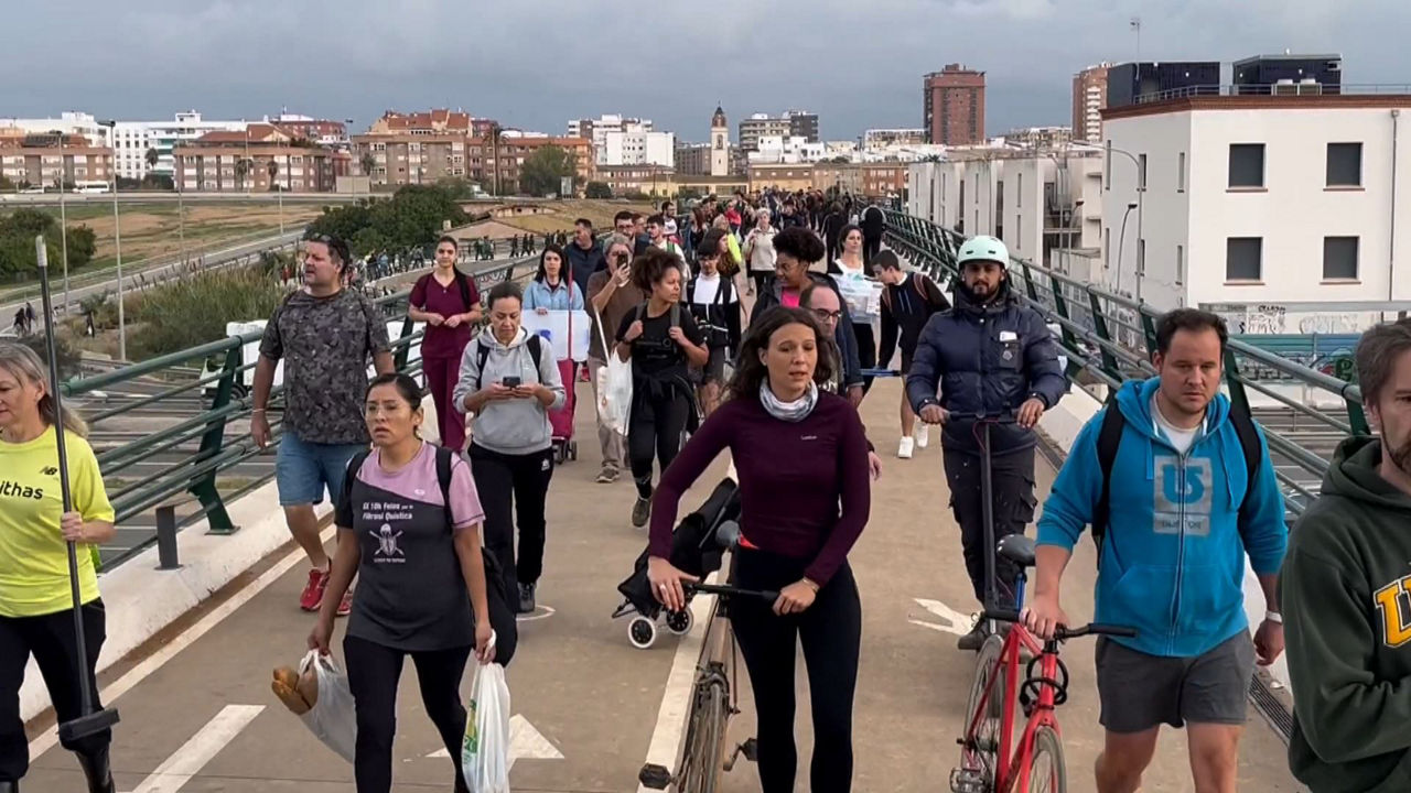 20241101131654_voluntarios_