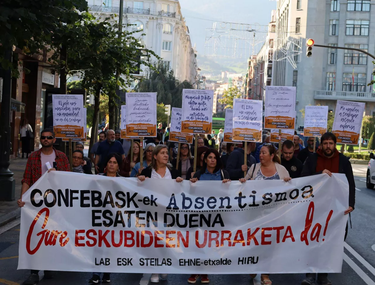 absentismo protesta elkarretaratzea LAB