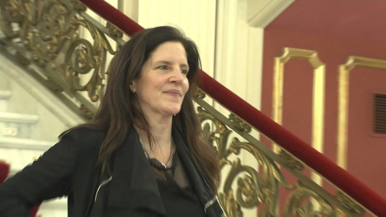 20241108145033_laura-poitras_