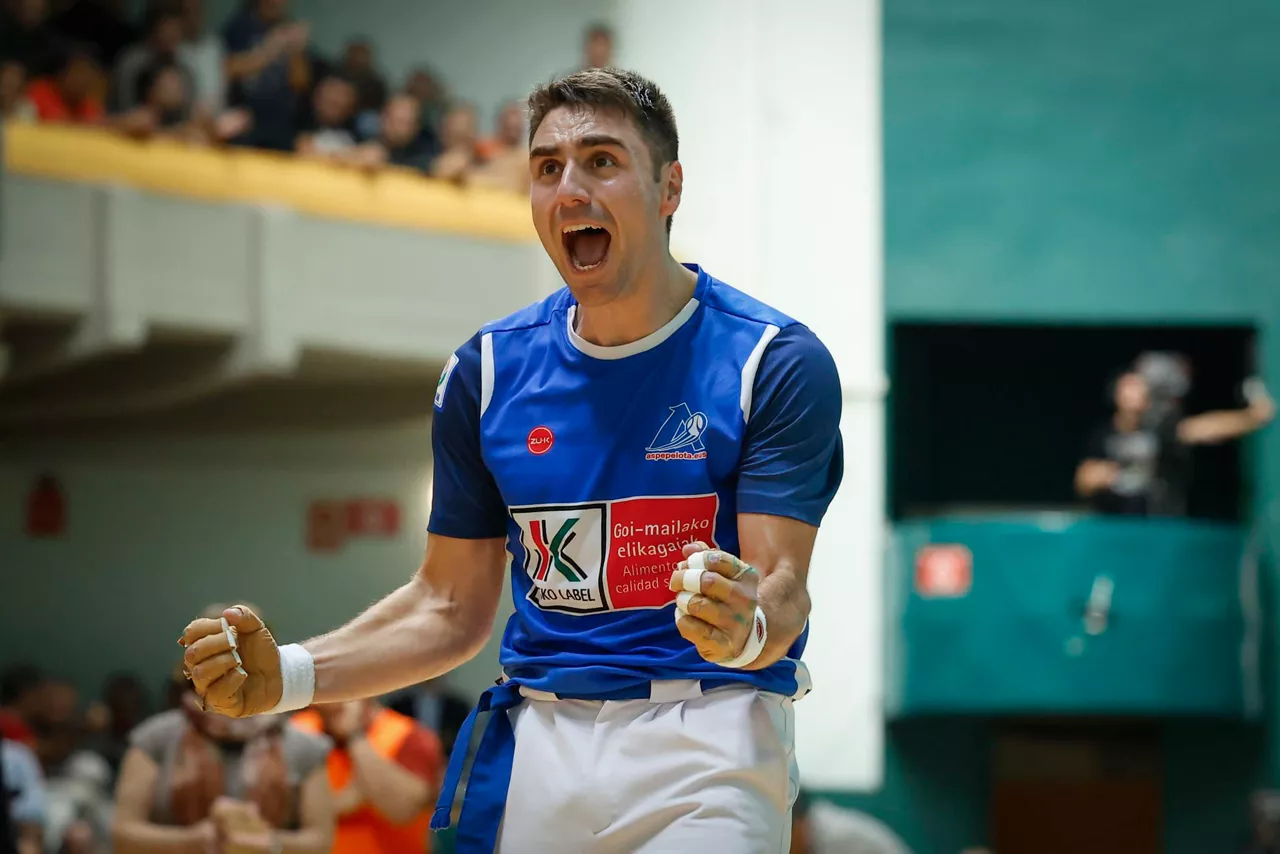 Peio Etxeberria Lau t'erdiko txapelketako finalaurrekoa Labrit