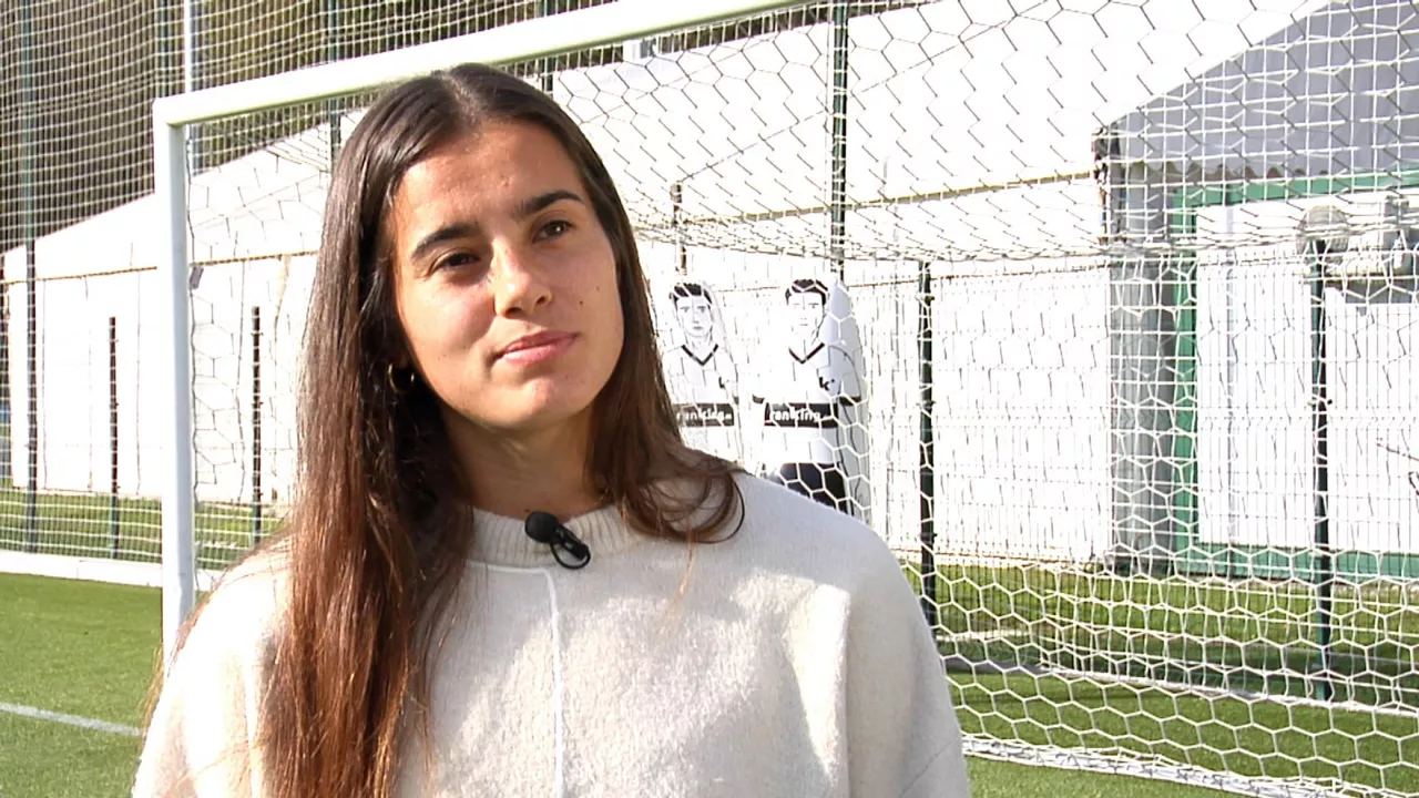 20241114205208_nahia-a_