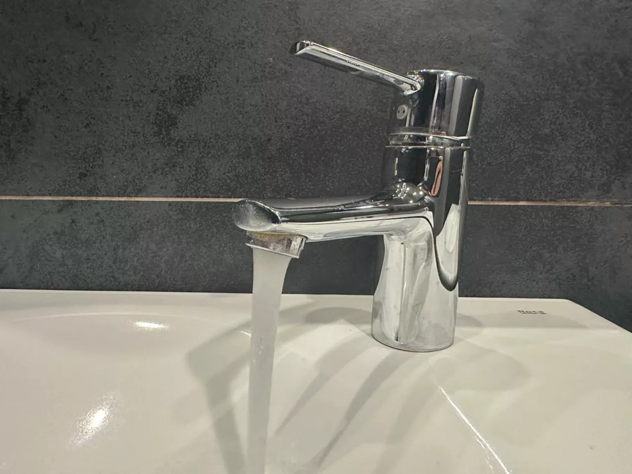 Iturriko ura agua grifo