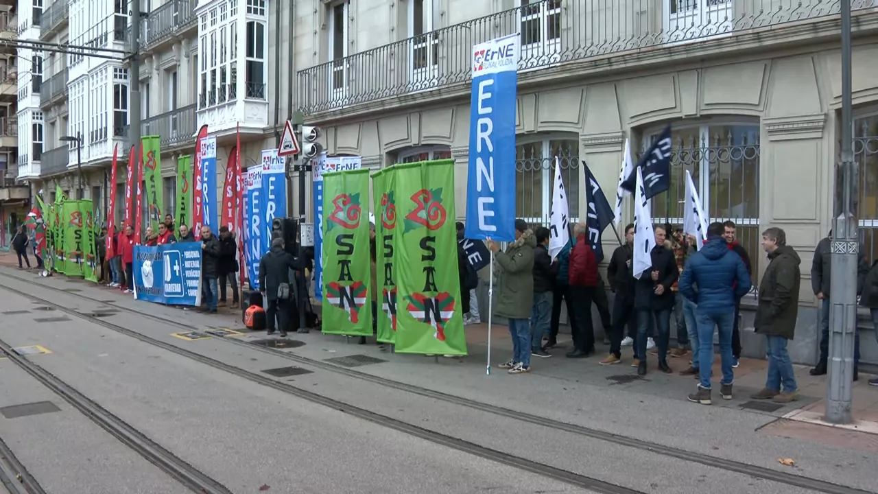 20241122090105_ertzainak-legebiltzarrean_