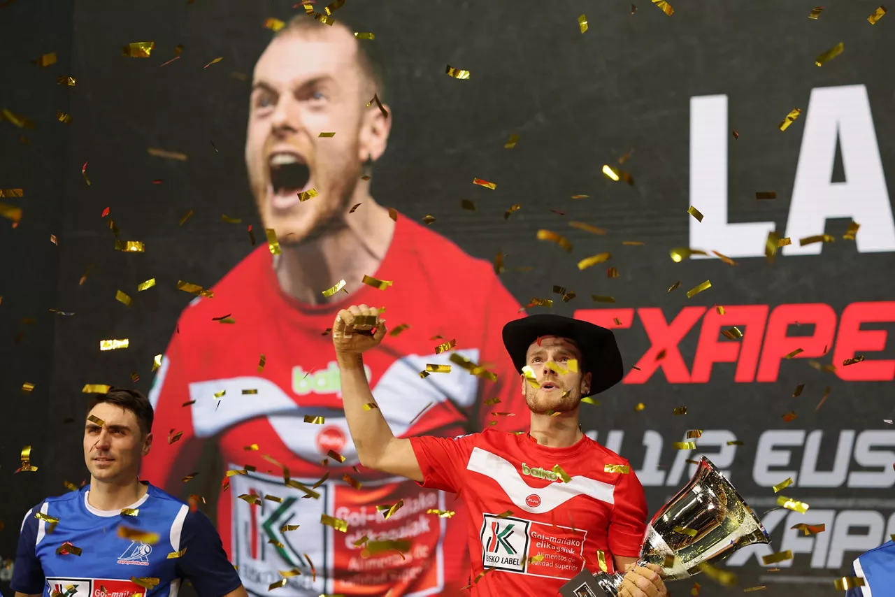 Unai Laso txapeldun lau terdikoa