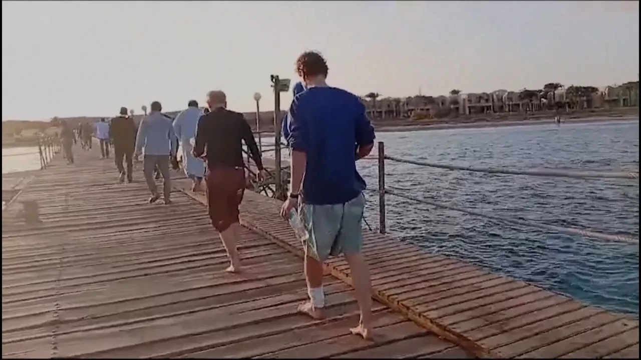 20241125165410_egipto-accidente-barco_