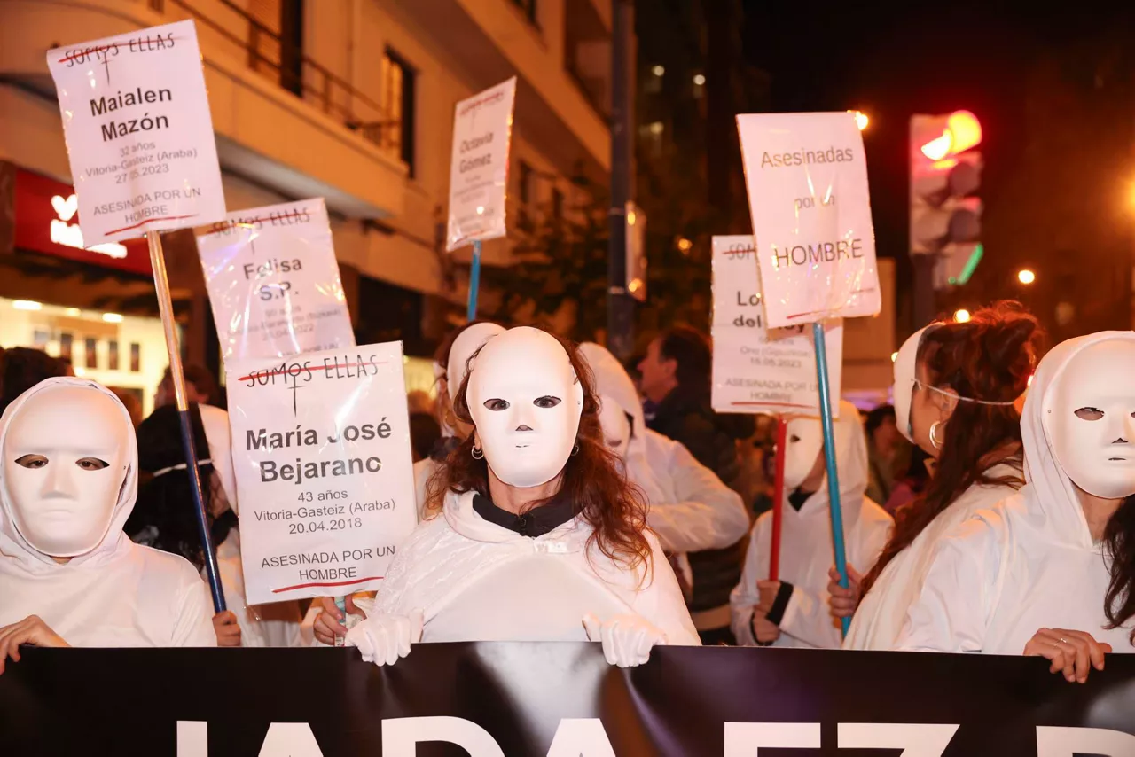 25N-Bilbao-manifestacion-efe