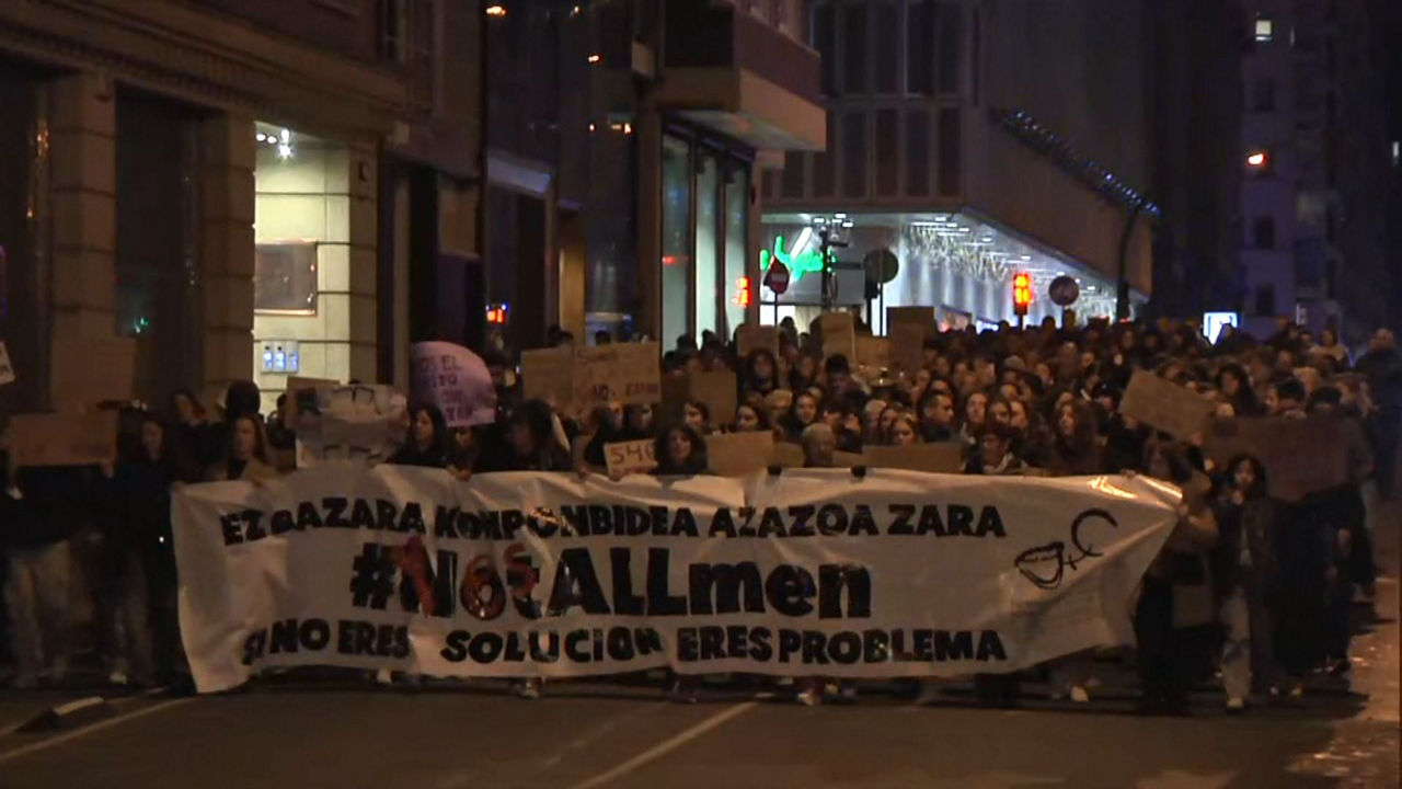 20241125204553_pamplona-manifa_