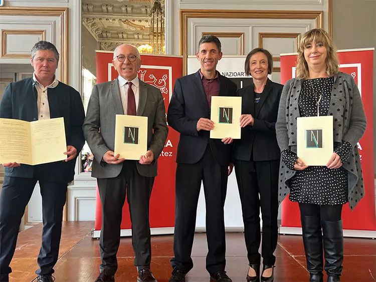 eusko ikaskuntza Aitor Aldasoro, Jean René Etchegaray, Claude Mehats, Ana Urkiza, Ana Ollo